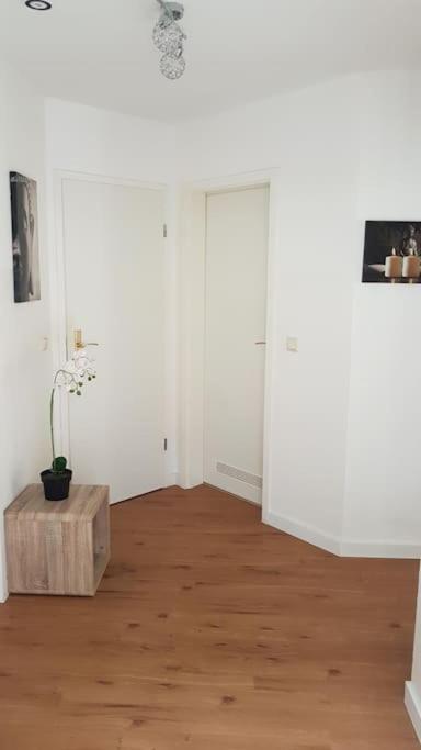 Wellenglitzern Apartment Бреге Екстериор снимка